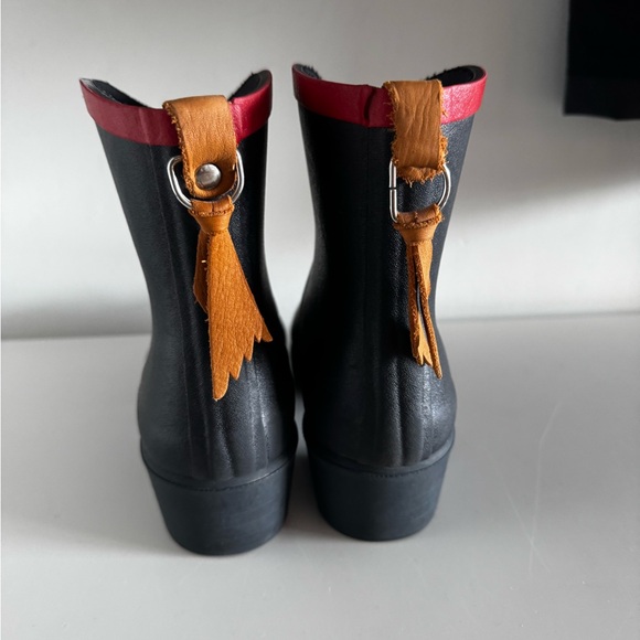 Aigle Navy Rain Boots with Red Trim, Size 37 - Picture 3 of 6